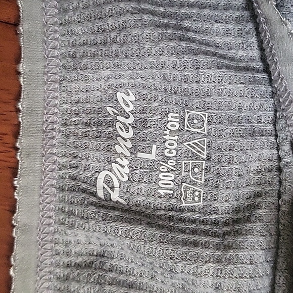 Pamela Thermal Grey Long Sleeve Shirt - Picture 2 of 5